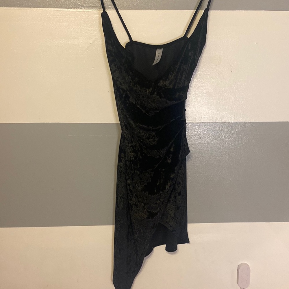 xs black mini dress